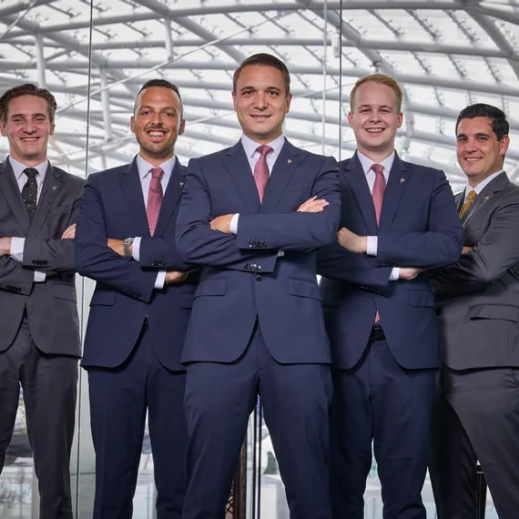 Restaurant Ikarus team