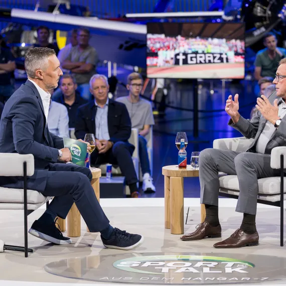 Live talk bei Sport und Talk aus dem Hangar-7