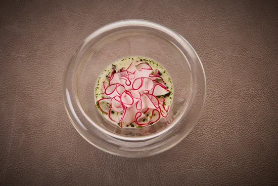 Plate with dish, Hiramasa – Radish – Kaffir lime – Green chili