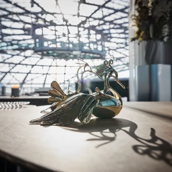 Table sculpture 