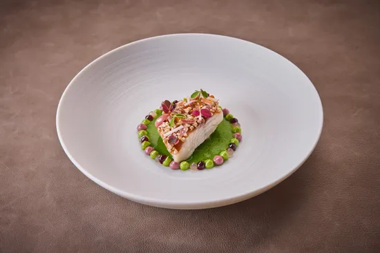 Plate with dish, Trout, Lettuce, Timut pepper, Lattich, Oxalis