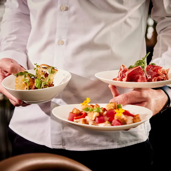 Bar food dishes 