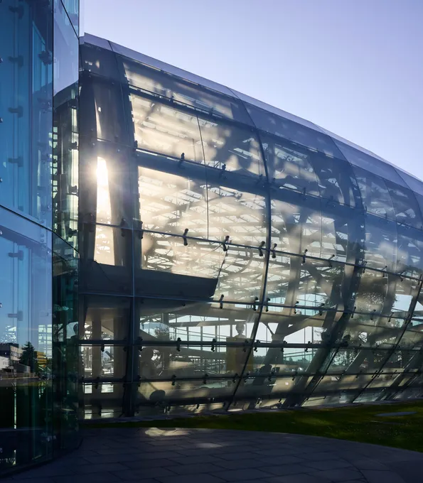 Außenansicht des Hangar-7